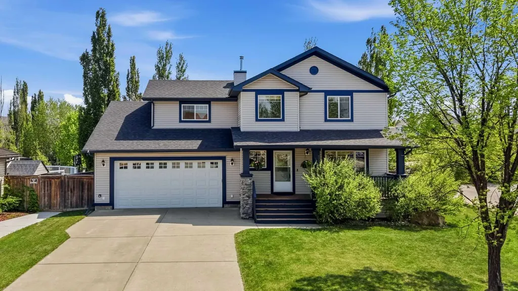 68 Mckinnon Street Langdon AB T0J 1X2