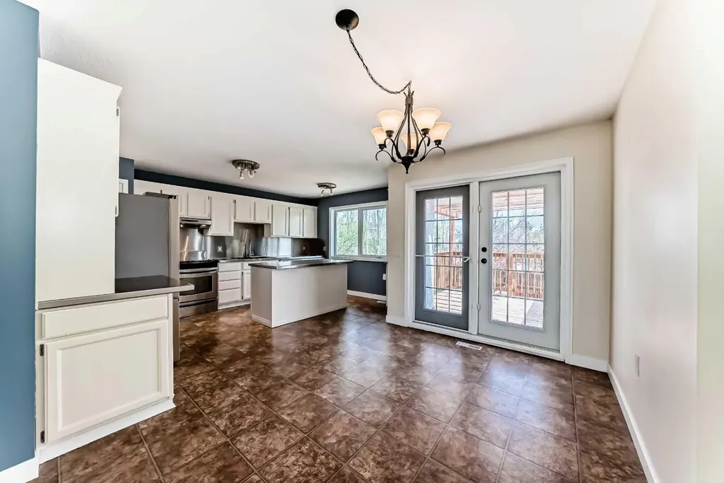 26 Green Meadow Drive Strathmore AB T1P 1H3