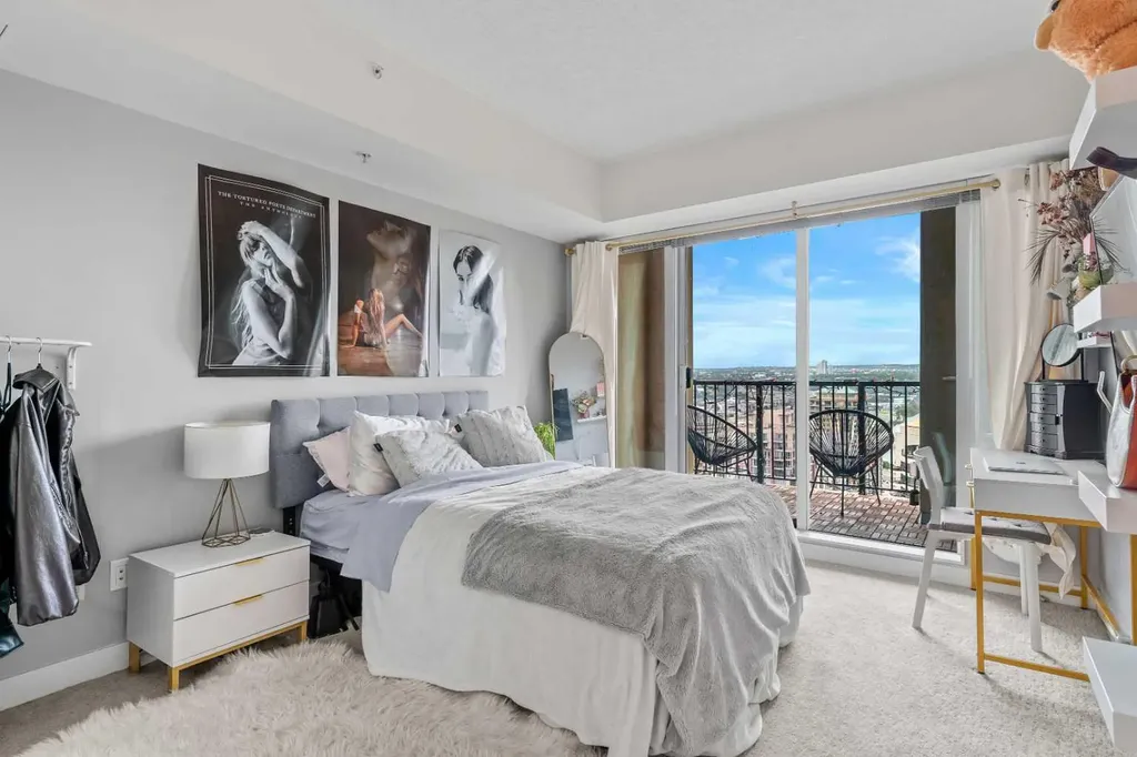 930 6 Avenue SW Calgary AB T2P 1J3