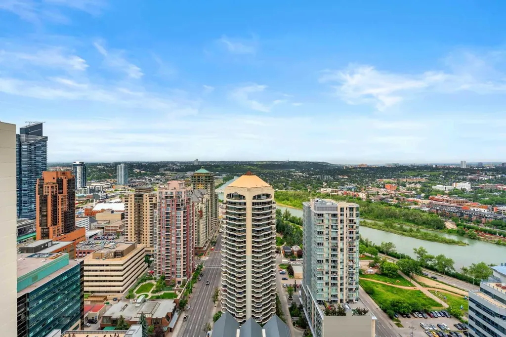 930 6 Avenue SW Calgary AB T2P 1J3