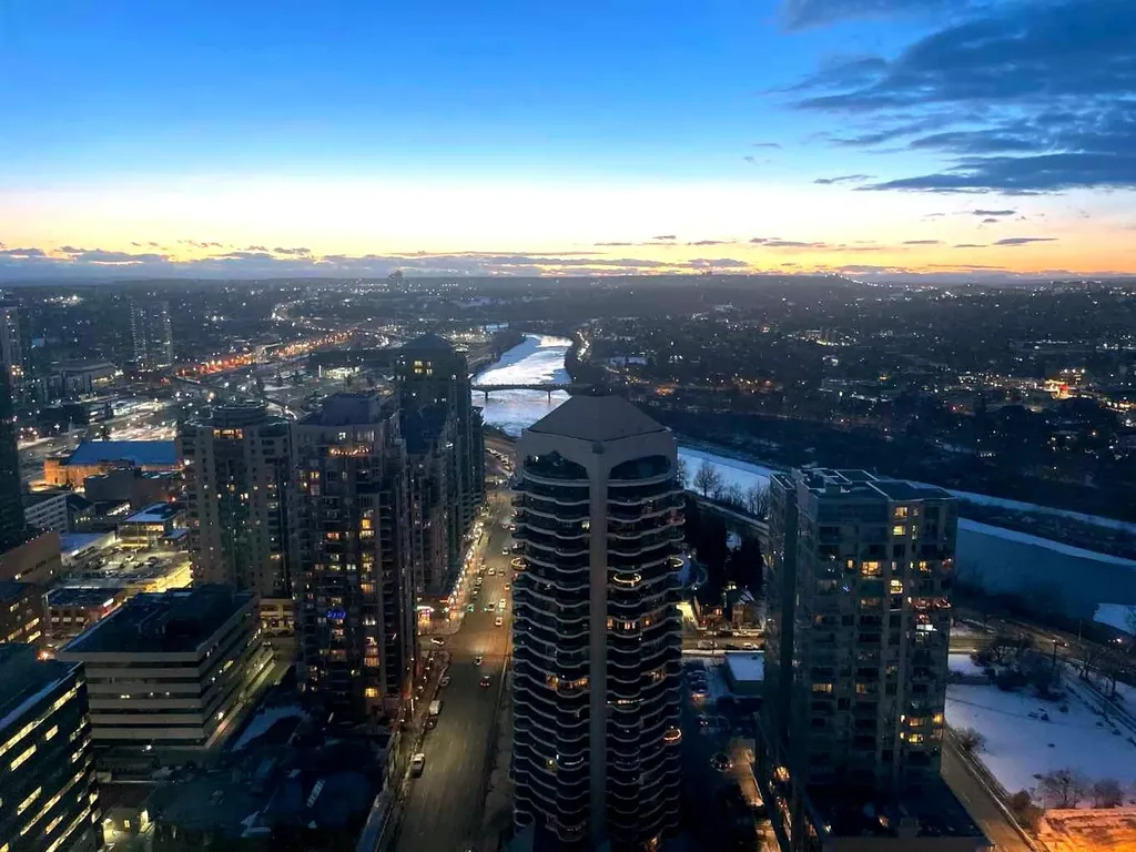 930 6 Avenue SW Calgary AB T2P 1J3