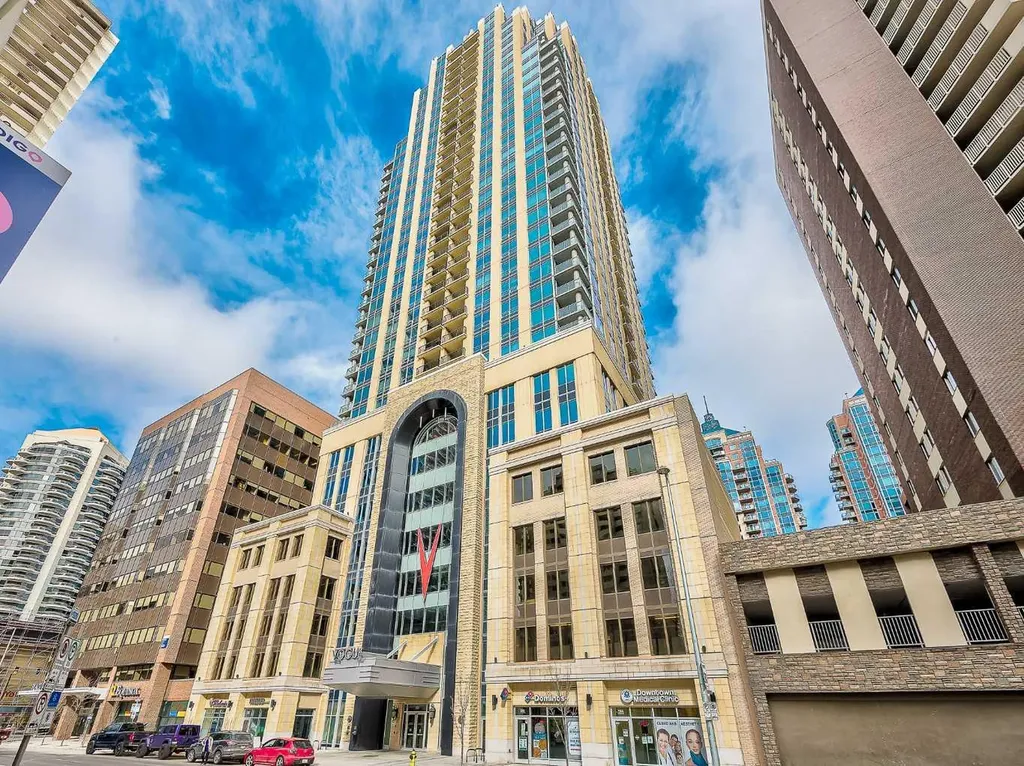 930 6 Avenue SW Calgary AB T2P 1J3
