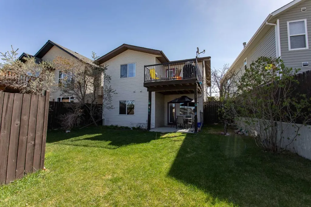 143 Inkster Close Red Deer AB T4R 0A8