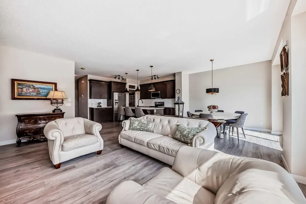 39 Sage Bluff Mews NW Calgary AB T3R 0X5