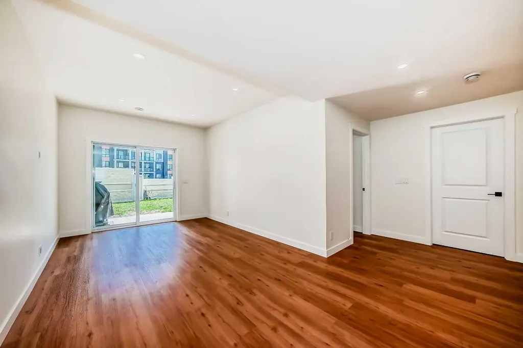 39 Sage Bluff Mews NW Calgary AB T3R 0X5