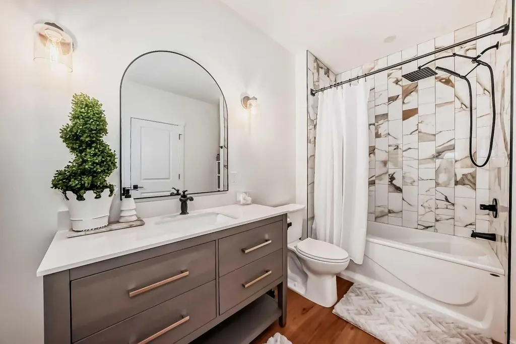 39 Sage Bluff Mews NW Calgary AB T3R 0X5