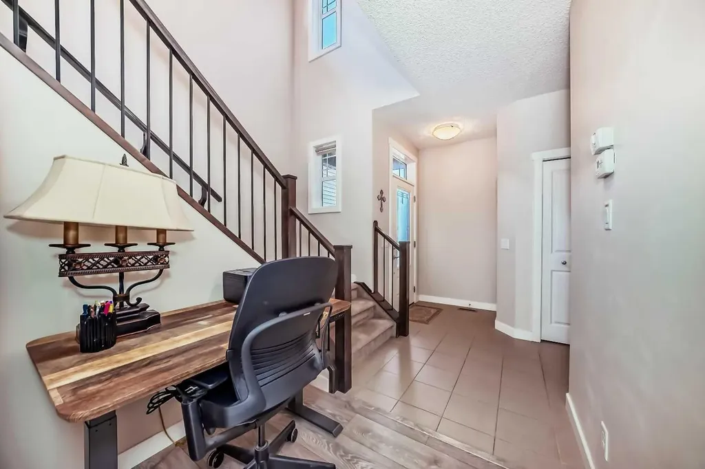 39 Sage Bluff Mews NW Calgary AB T3R 0X5