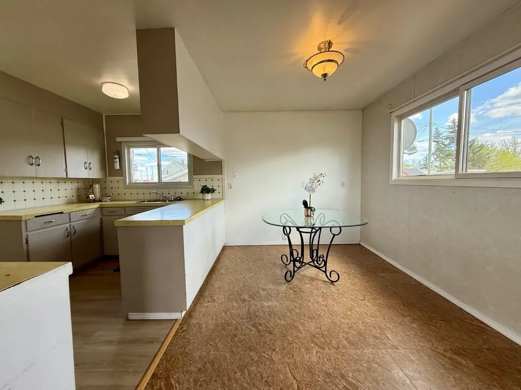 4643 52 Street Rycroft AB T0H 3A0