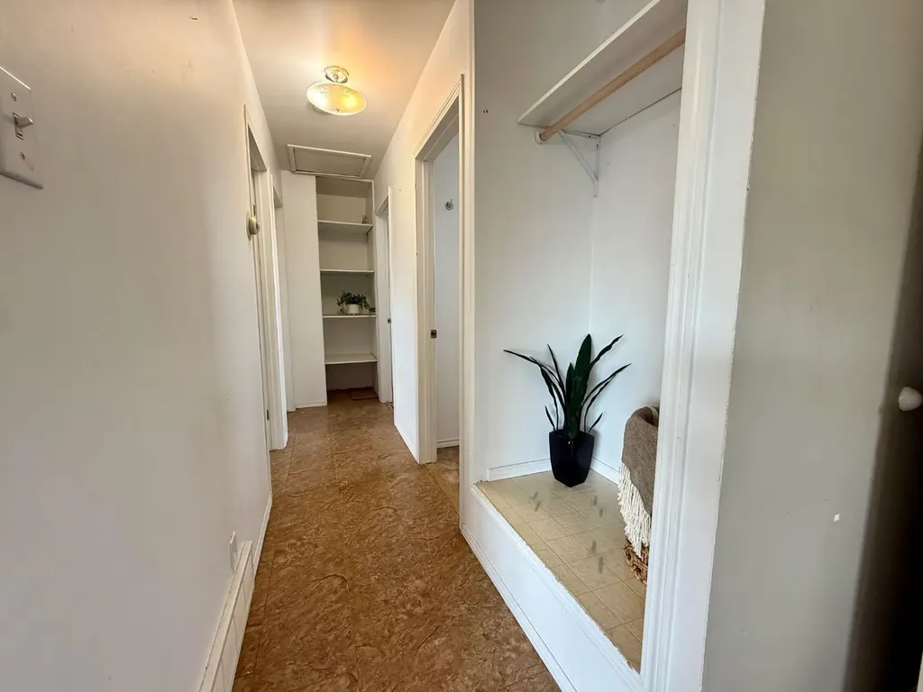 4643 52 Street Rycroft AB T0H 3A0