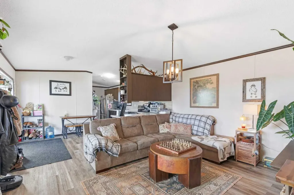 32040 740 Township Teepee Creek AB T0H 3C0