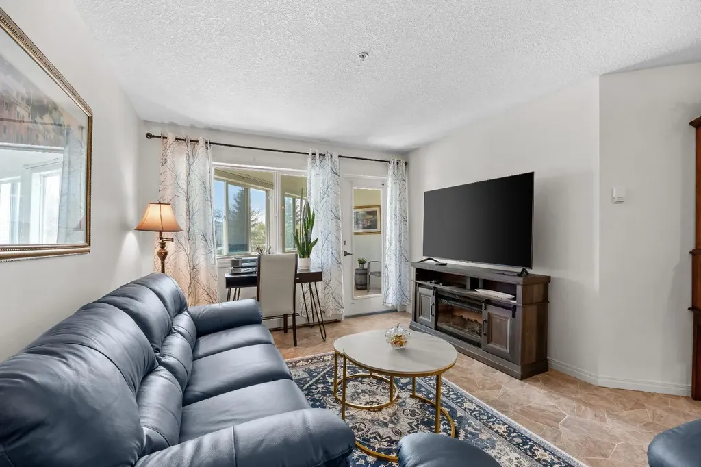 3 Parklane Way Strathmore AB T1P 1N6