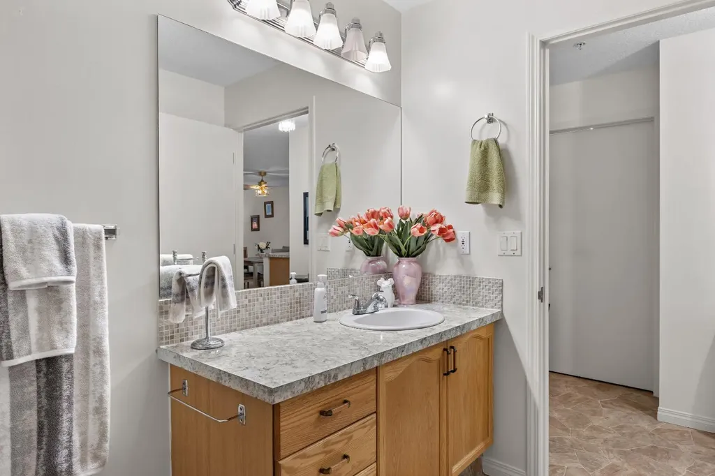 3 Parklane Way Strathmore AB T1P 1N6