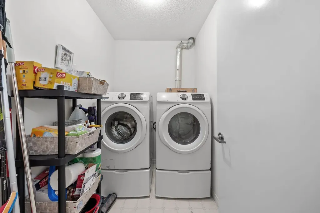 3 Parklane Way Strathmore AB T1P 1N6
