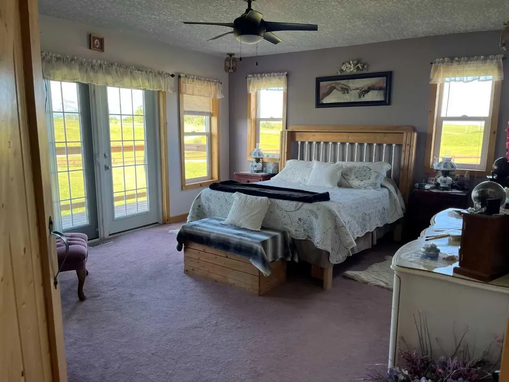 22037 Range Road 280 Cardston AB T0K 1N0