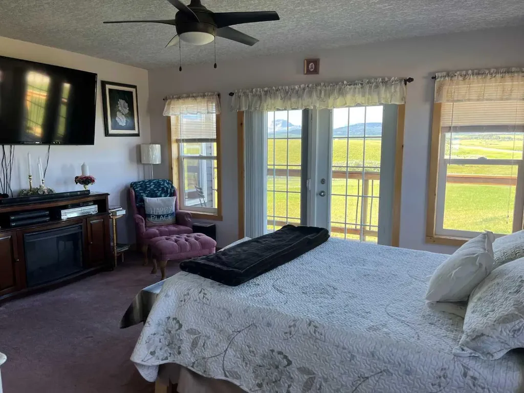 22037 Range Road 280 Cardston AB T0K 1N0
