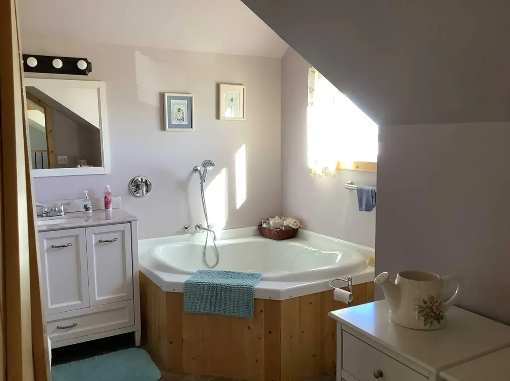 22037 Range Road 280 Cardston AB T0K 1N0