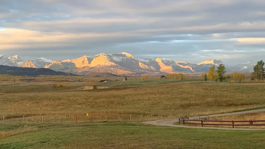 22037 Range Road 280 Cardston AB T0K 1N0