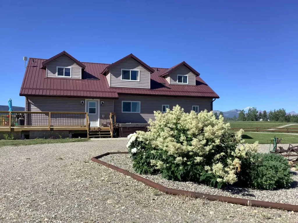 22037 Range Road 280 Cardston AB T0K 1N0