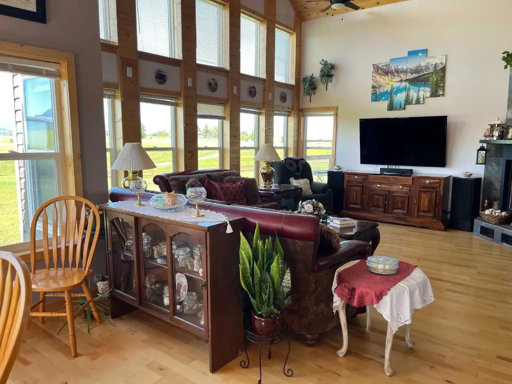22037 Range Road 280 Cardston AB T0K 1N0