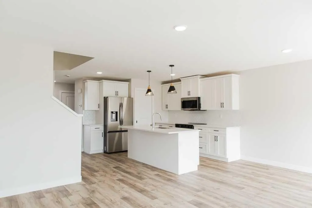 9522 114 Avenue Clairmont AB T8W0W8