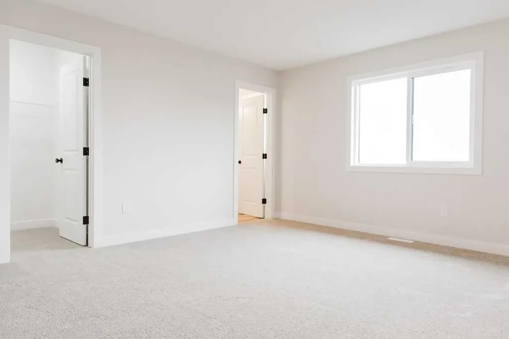 9522 114 Avenue Clairmont AB T8W0W8