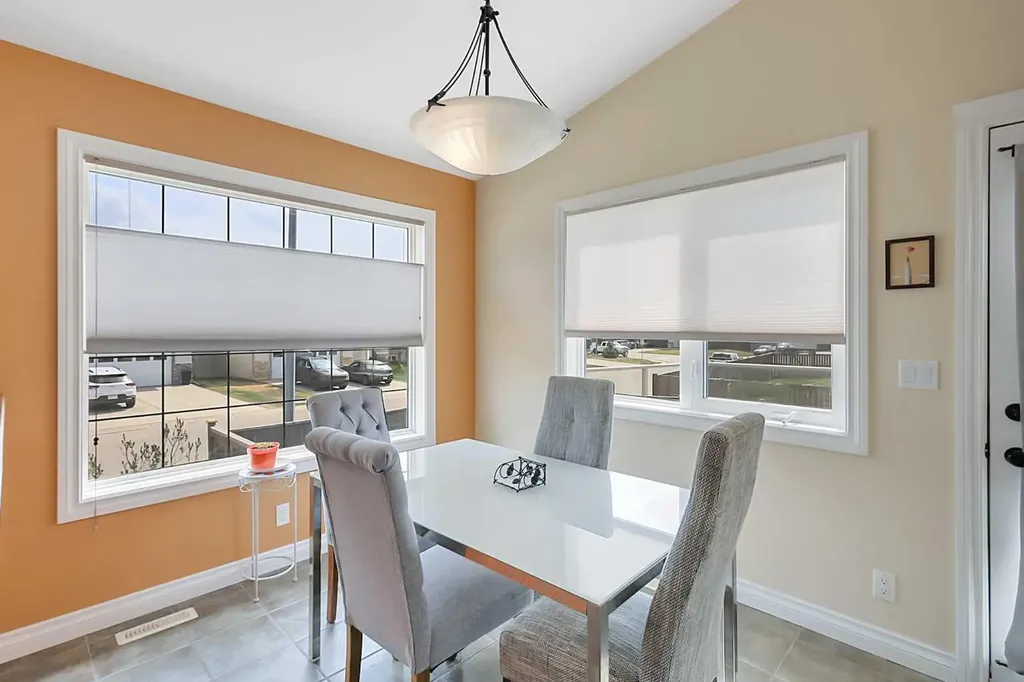 23 Lambertson Place Sylvan Lake AB T4S 2P9