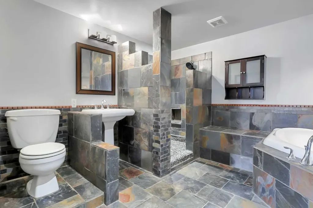 23 Lambertson Place Sylvan Lake AB T4S 2P9