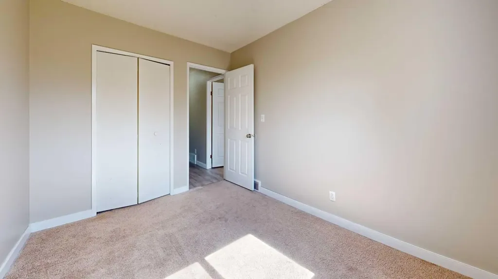 7006 93a Street Grande Prairie AB T8V 6C8