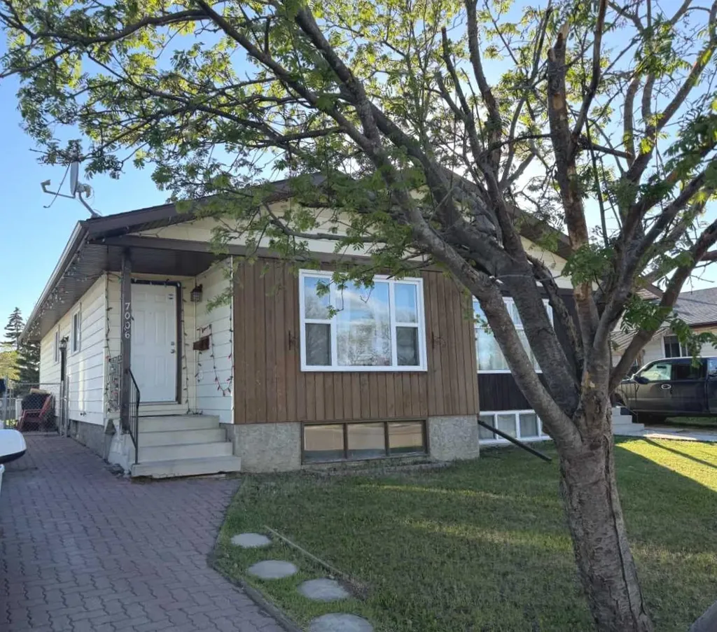 7006 93a Street Grande Prairie AB T8V 6C8