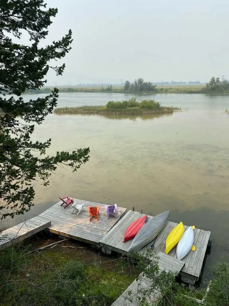 20 Lee Lake Road Rural Pincher Creek No. 9 M.d. Of AB T0K1W0