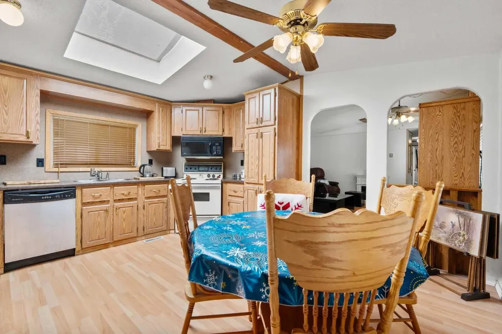 254 Erin Woods Circle SE Calgary AB T2B 3C9