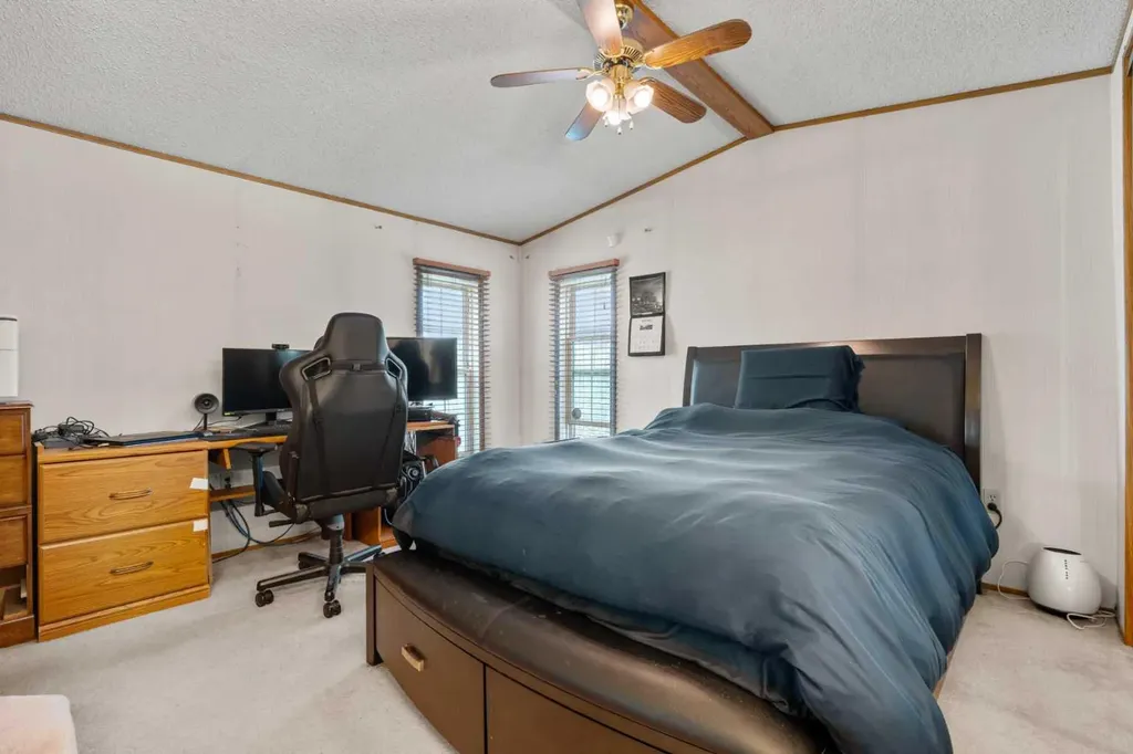 254 Erin Woods Circle SE Calgary AB T2B 3C9