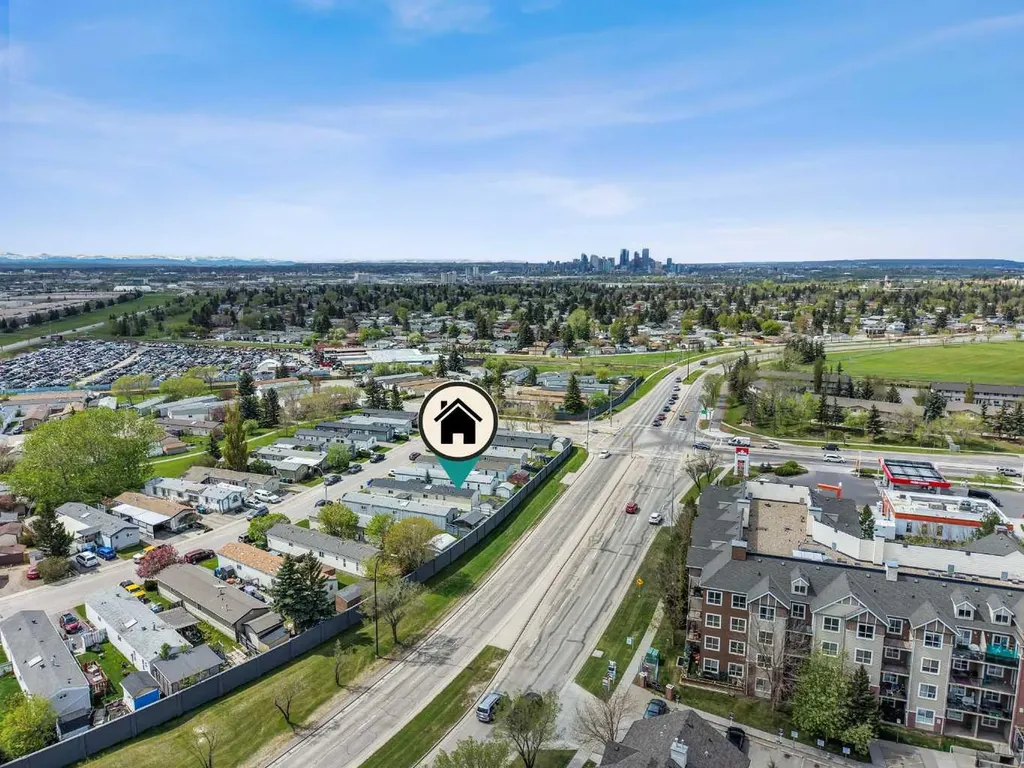 254 Erin Woods Circle SE Calgary AB T2B 3C9