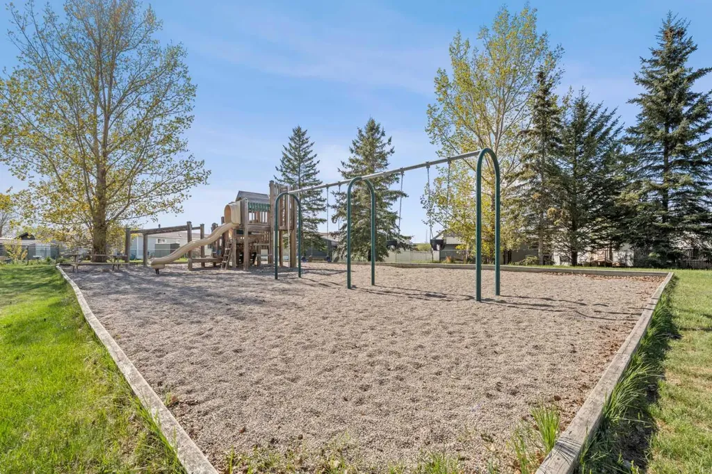 1101 84 Street NE Calgary AB T2A 7X2