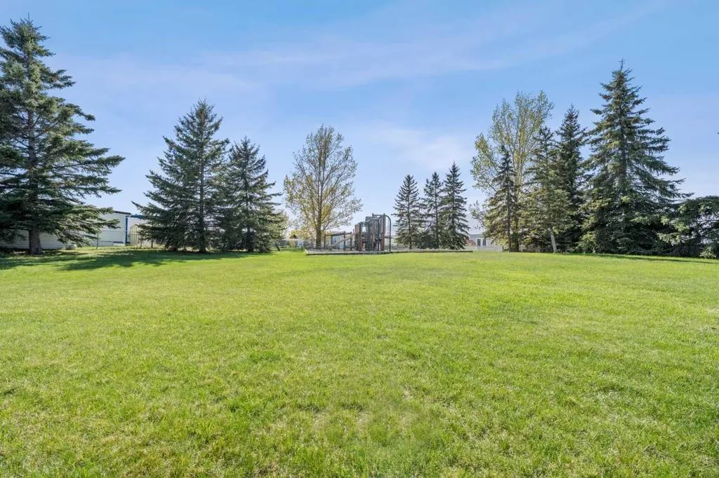 1101 84 Street NE Calgary AB T2A 7X2