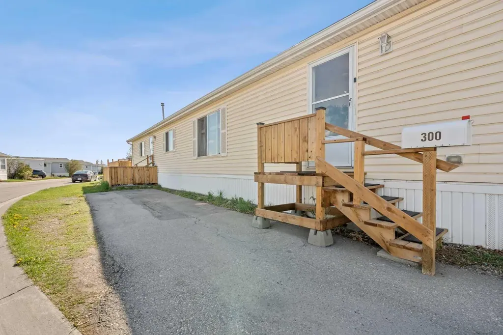 1101 84 Street NE Calgary AB T2A 7X2