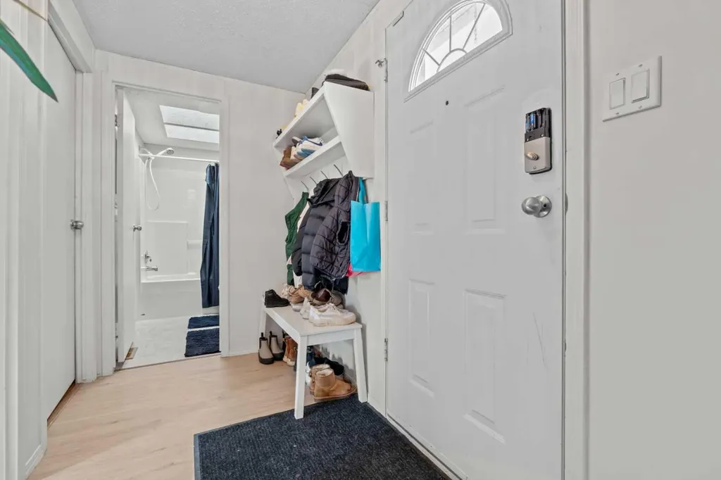 1101 84 Street NE Calgary AB T2A 7X2