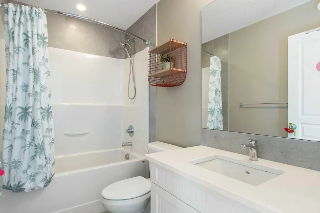 7 Masters Square SE Calgary AB T3M2N3