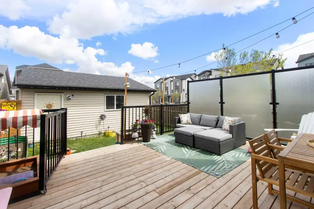 7 Masters Square SE Calgary AB T3M2N3
