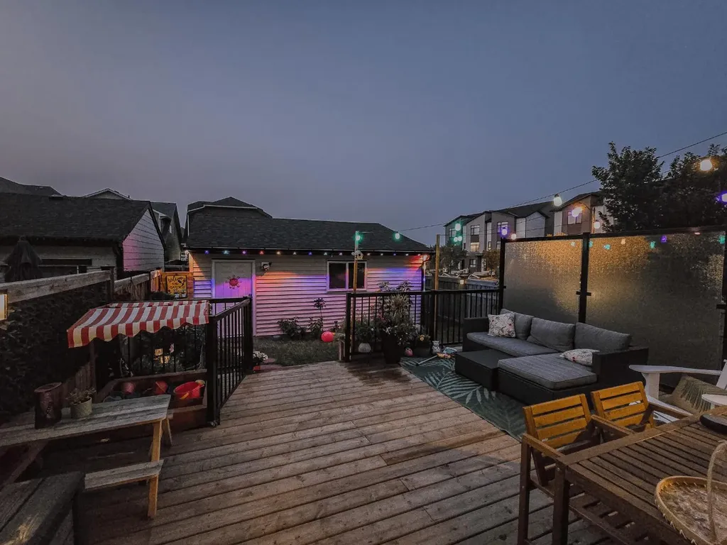 7 Masters Square SE Calgary AB T3M2N3
