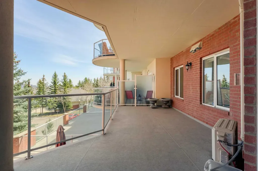 200 Patina Court SW Calgary AB T3H 4K9
