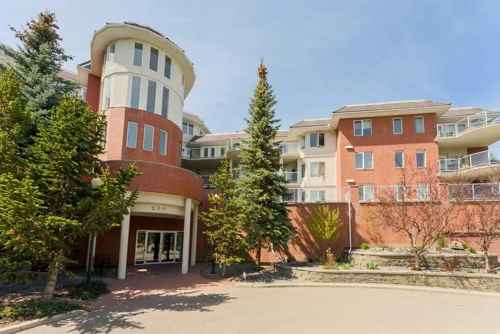 200 Patina Court SW Calgary AB T3H 4K9