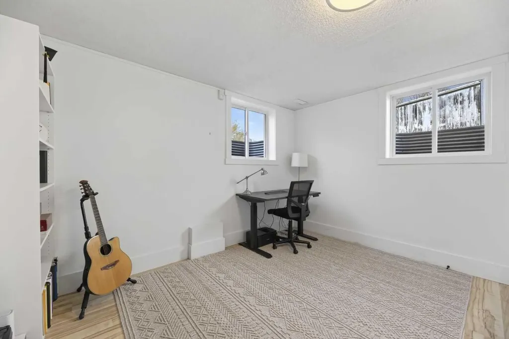 1012 2 Street NE Sundre AB T0M 1X0