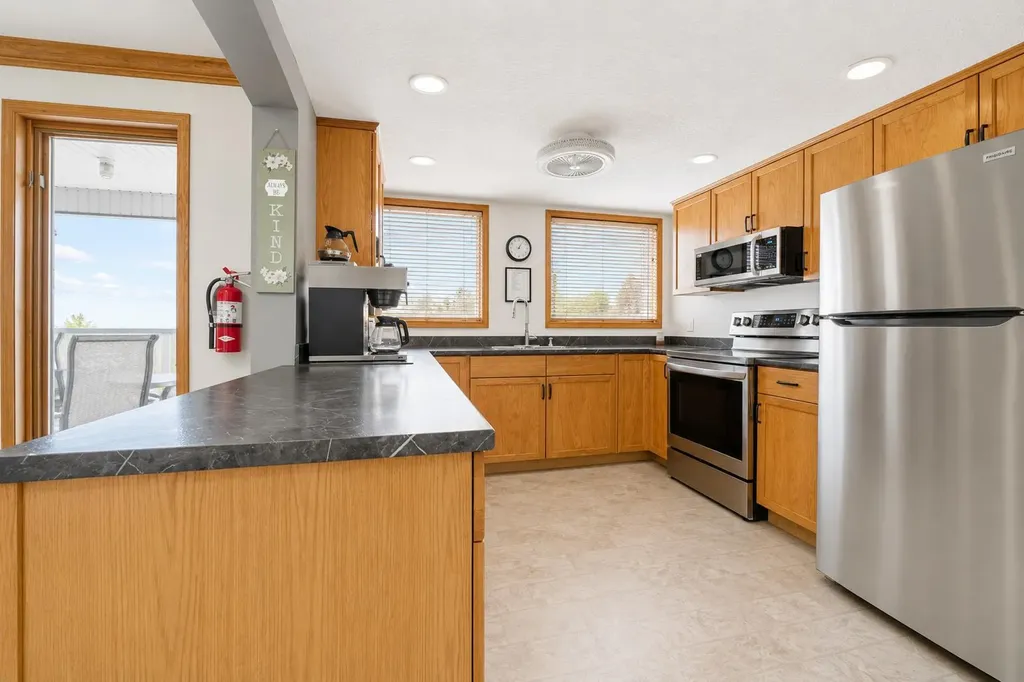 1535 Southview Drive SE Medicine Hat AB T1B 4H8