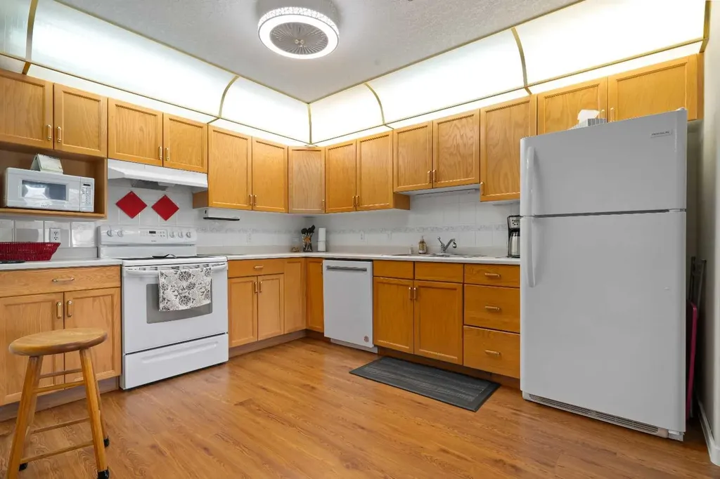 1535 Southview Drive SE Medicine Hat AB T1B 4H8