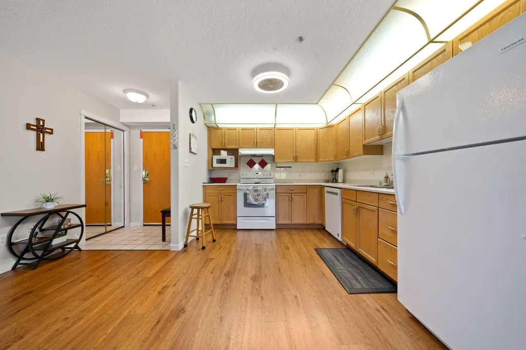 1535 Southview Drive SE Medicine Hat AB T1B 4H8