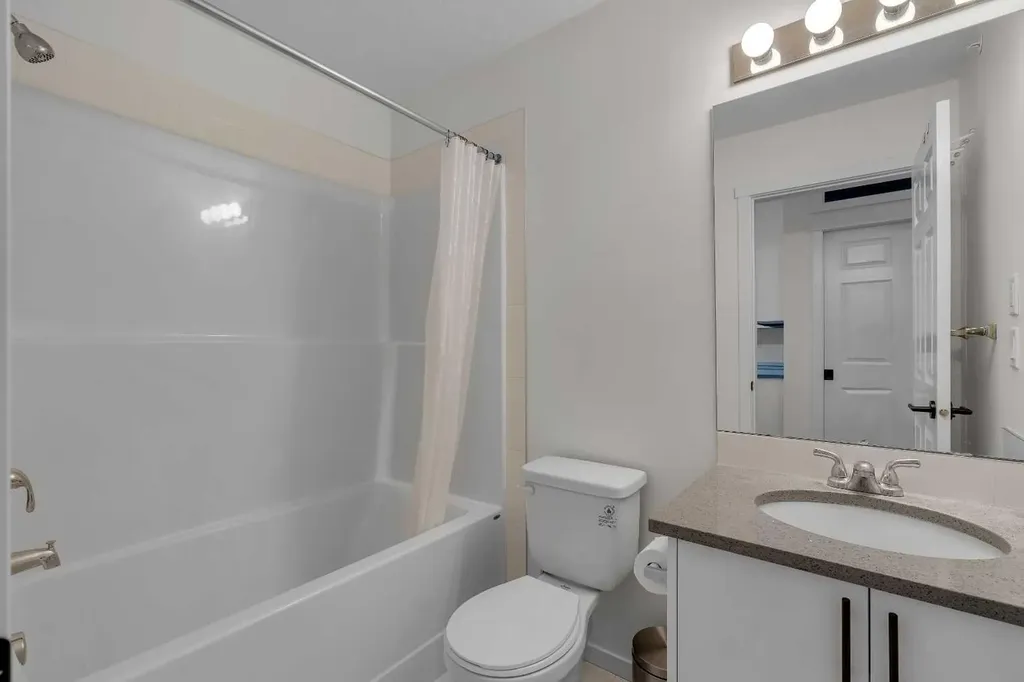 298 Sage Meadows Park NW Calgary AB T3P 1P5