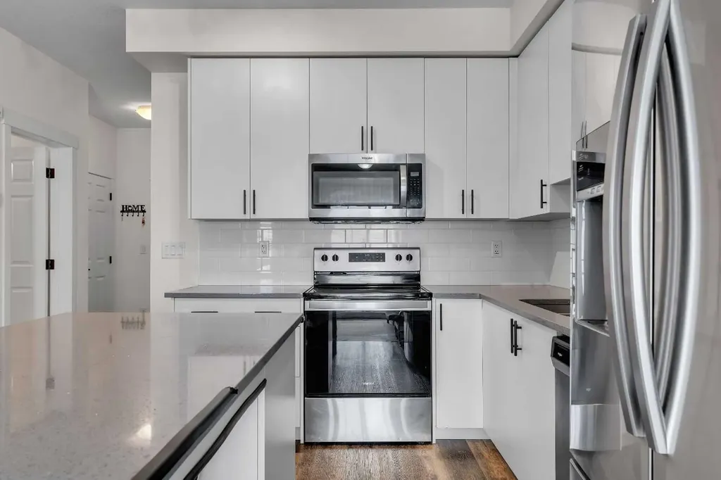 298 Sage Meadows Park NW Calgary AB T3P 1P5
