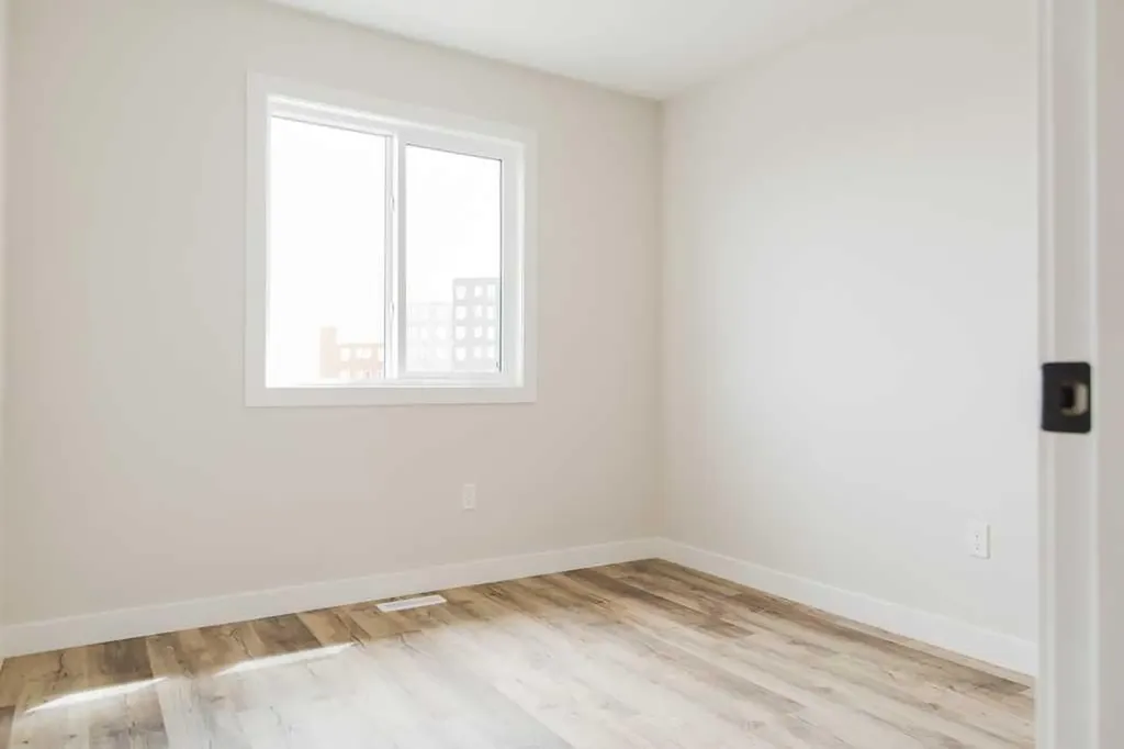 9520 114 Avenue Clairmont AB T8X 0W8