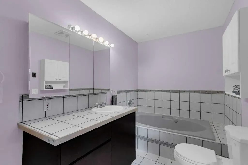 241043 Range Road 270 Rural Wheatland County AB T1P 0S2